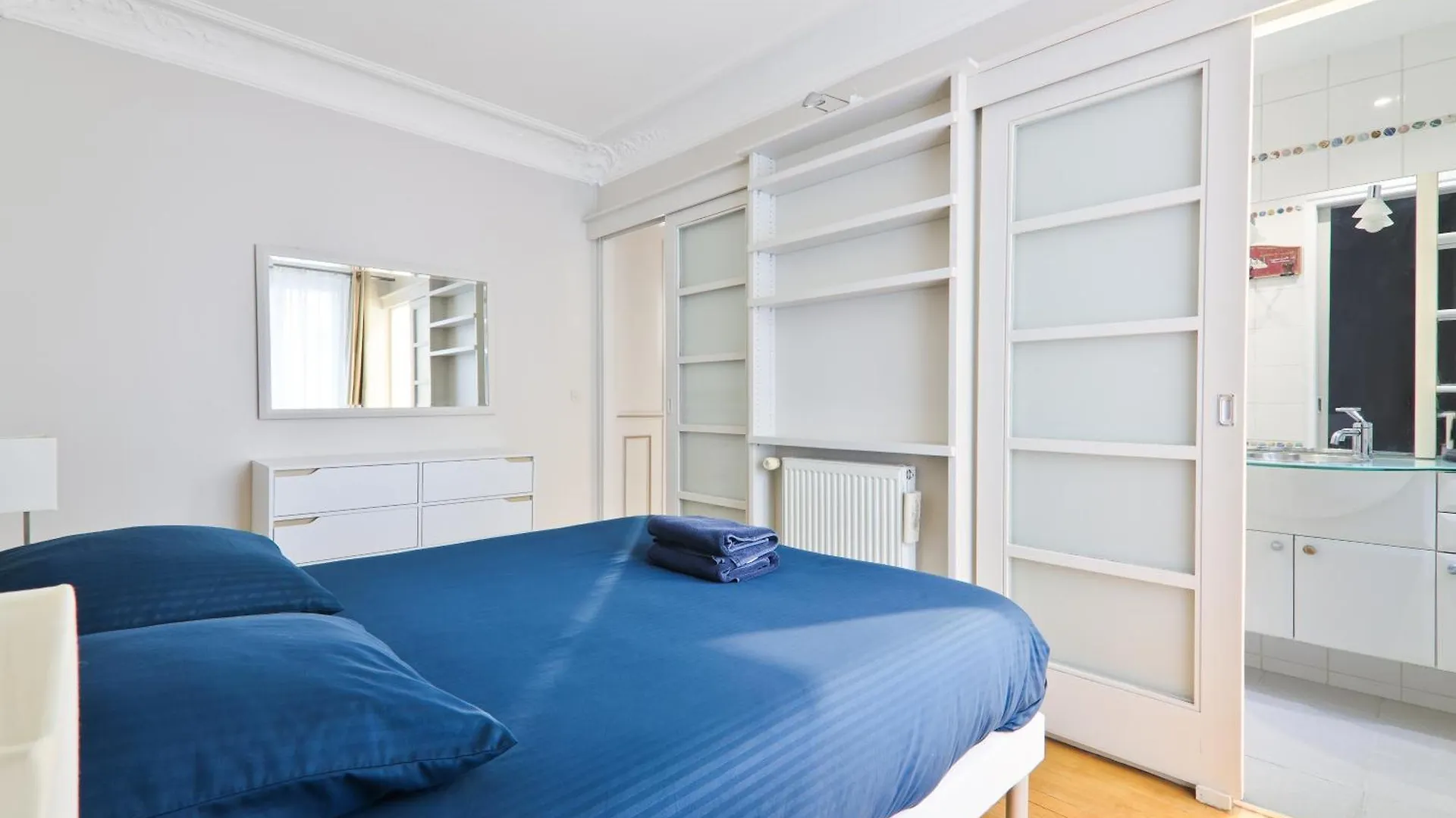 Quartier Les Gobelins Free Netflix Apartment