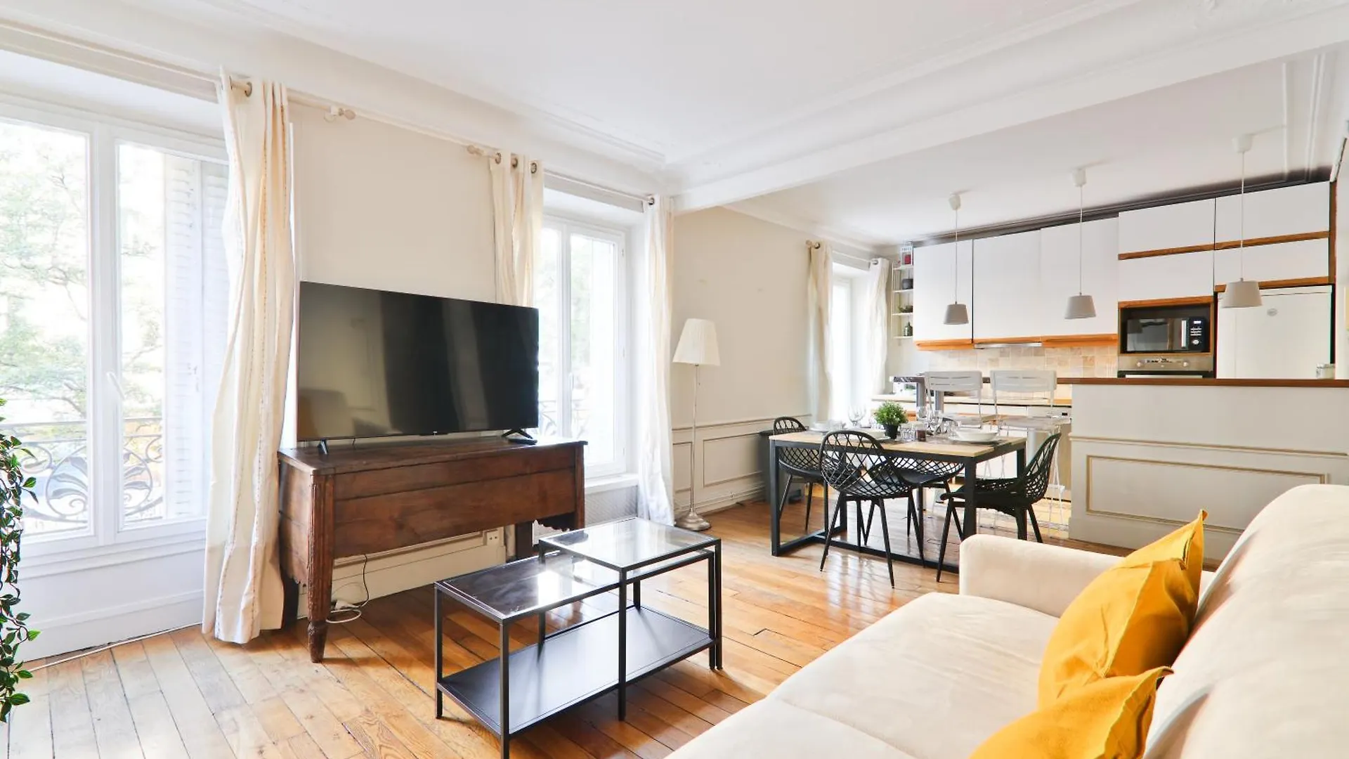 Quartier Les Gobelins Free Netflix Apartment